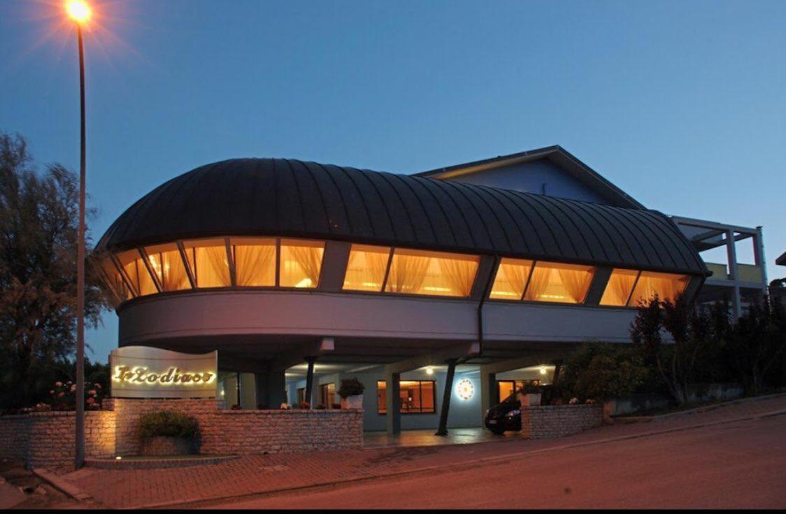Hotel Lo Zodiaco Oppido Lucano Extérieur photo